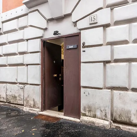 Amazing In With Kitchenette Apartment